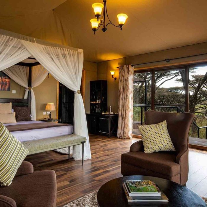 00-10_Best_Value_Luxury_Tanzania_Safari_Lodges_Camps-BW-header1200px