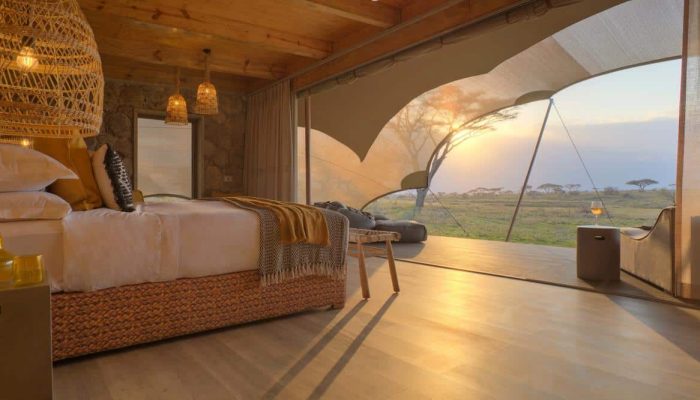 Namiri-Plains-Camp-1
