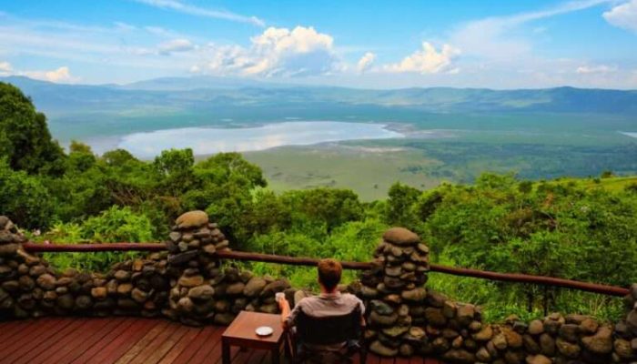 Ngorongoro-Crater-Tanzania-Safari-1-scaled-1-768x512