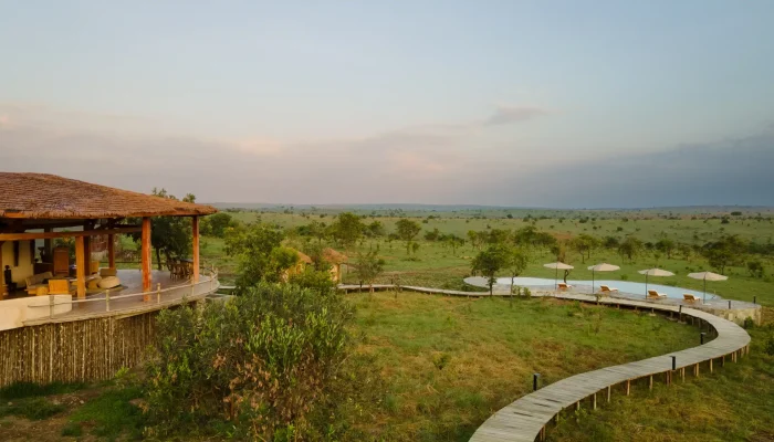 Serengeti-Ark-Safari-Lodge-1-scaled (1)