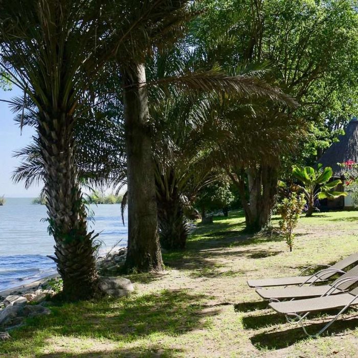 Speke-Bay-Lodge-Bungalows-2