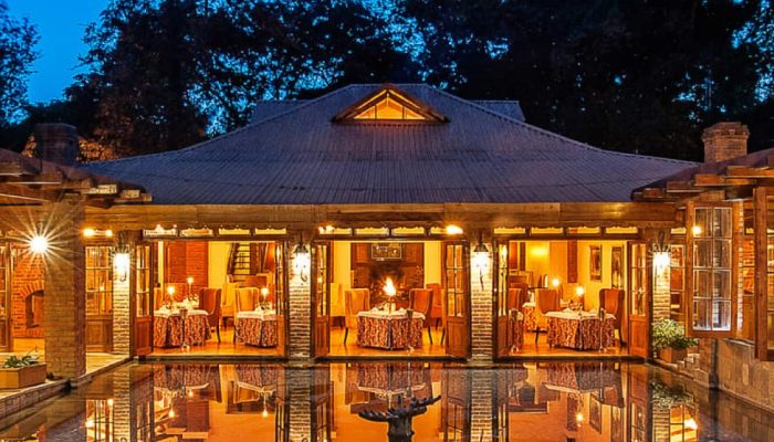 arusha-coffee-lodge-restaurant-exterior-900