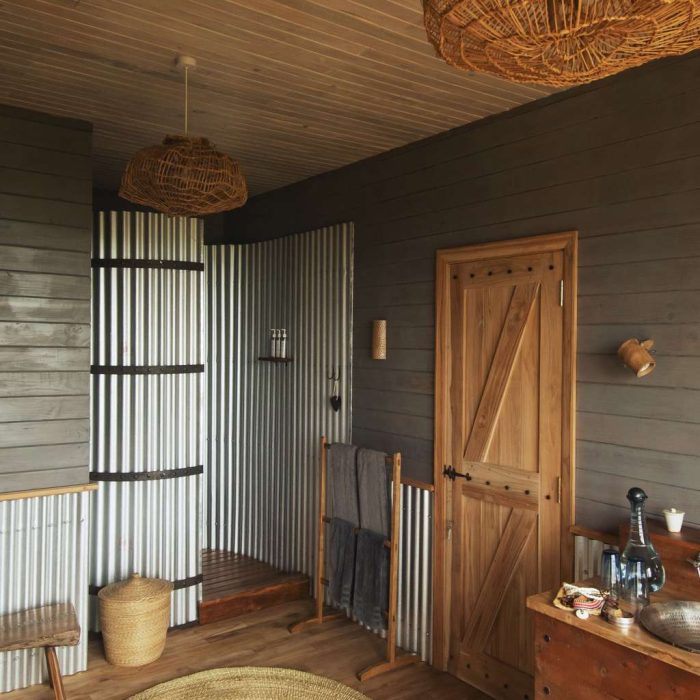 inside-interior-entamanu-ngorongoro-the-crater-tanzania