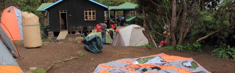 mweka-hut-camps (4)