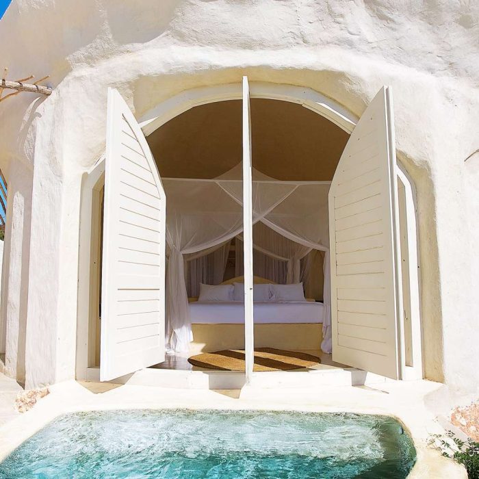 pavillion-with-plunge-pool